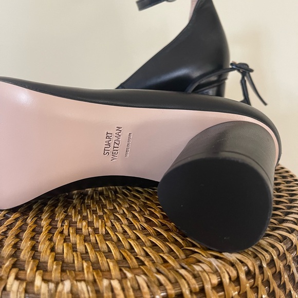 NWOT Stuart Weitzman Piper Black Ankle Pump Size 38 - Picture 8 of 8